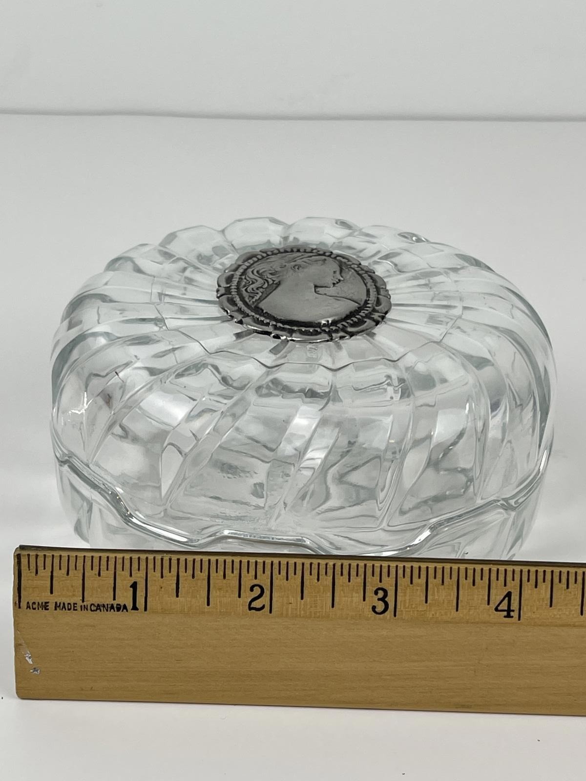 Elegant Vintage Italian Covetro Glass Trinket Dish With Siver Cameo Signed