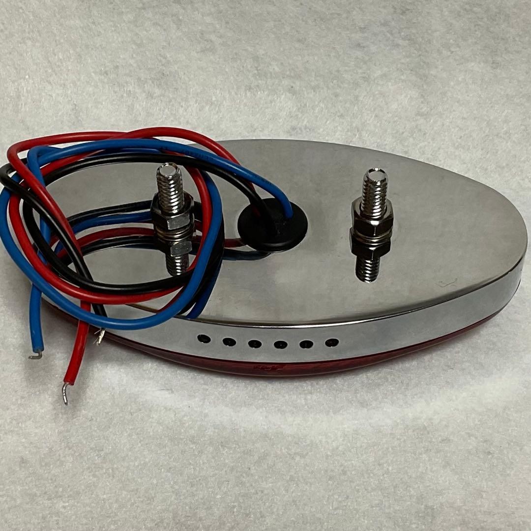 LED cat’s eye tail lamp with license plate light general purpose custom 12V