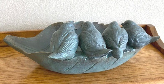 K&K Interiors Resin Patina Green & Gold Leaf Bird Feeder with 4 Birds 12.25″