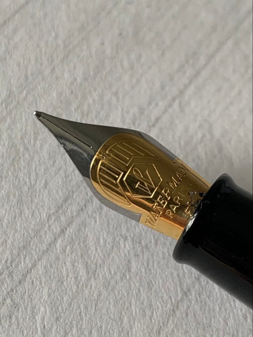 Waterman Phileas Fountain Pen Red Marble F