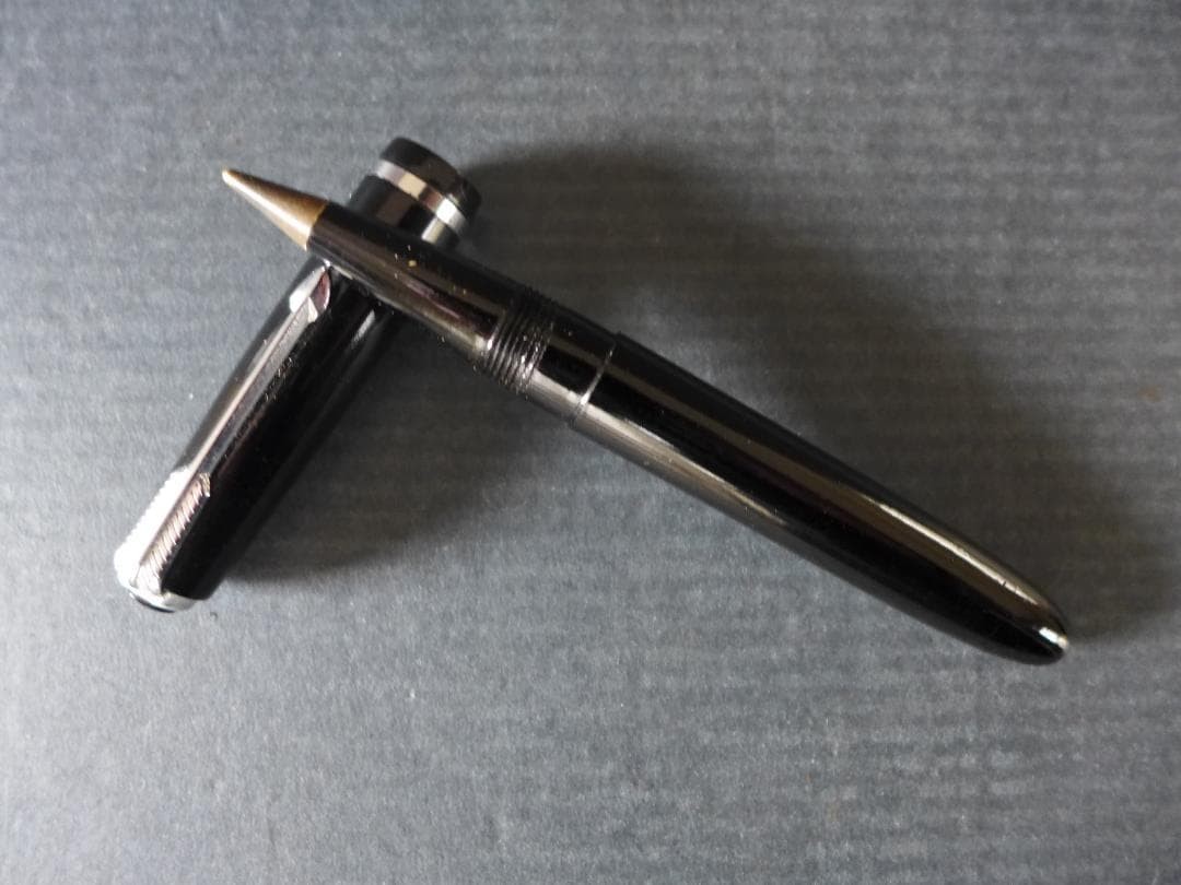 Period item [Unused item] Fountain pen type antique ballpoint pen Bakelite pen