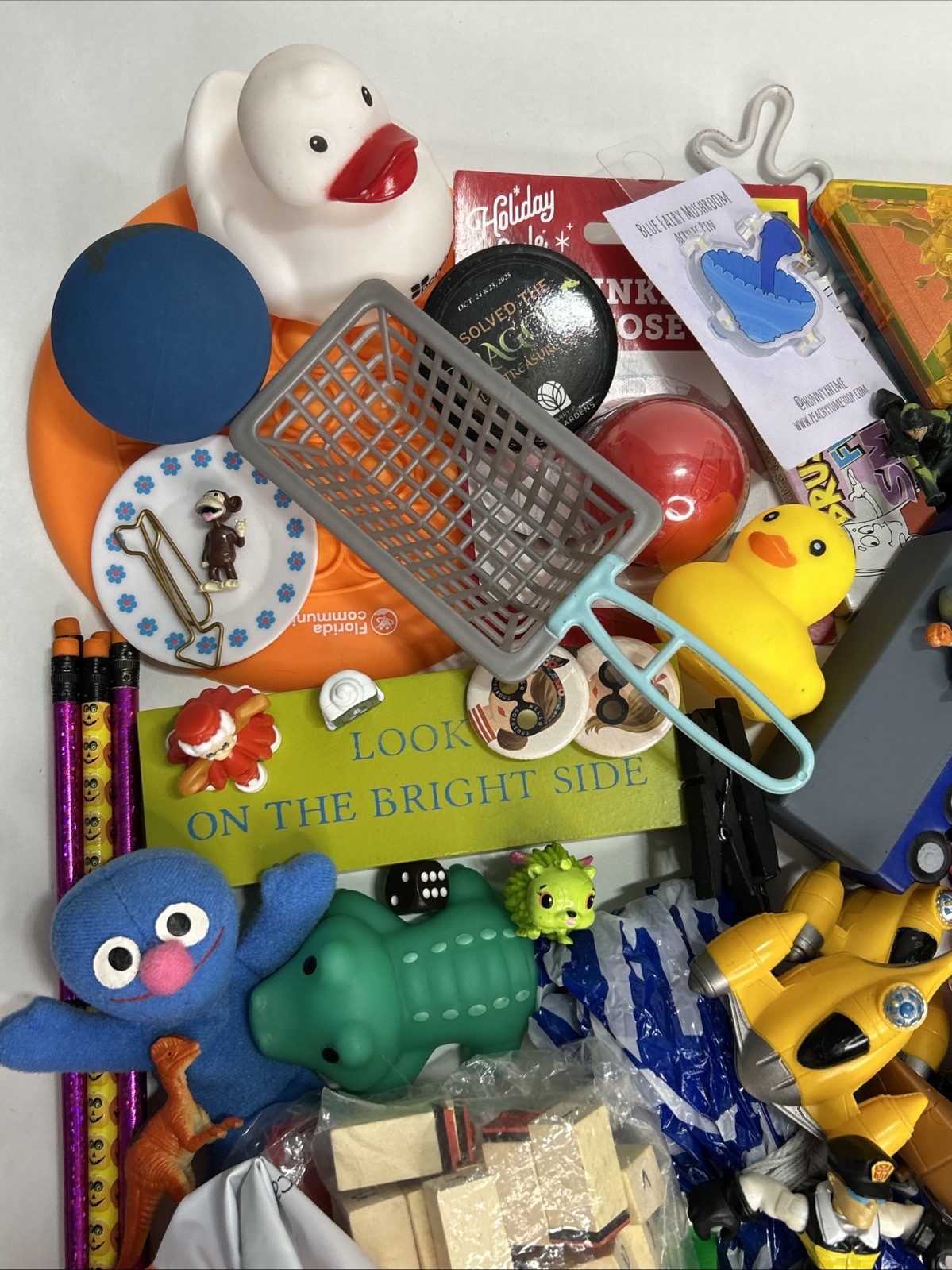Junk Drawer Kids Toy Box Large Lot Over 4 lbs Hello Kitty Star Wars Ball Pin Fun