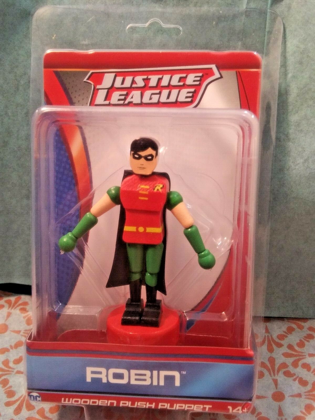 Justice League Robin Wooden Push Puppet Entertainment Earth Collect Them All New