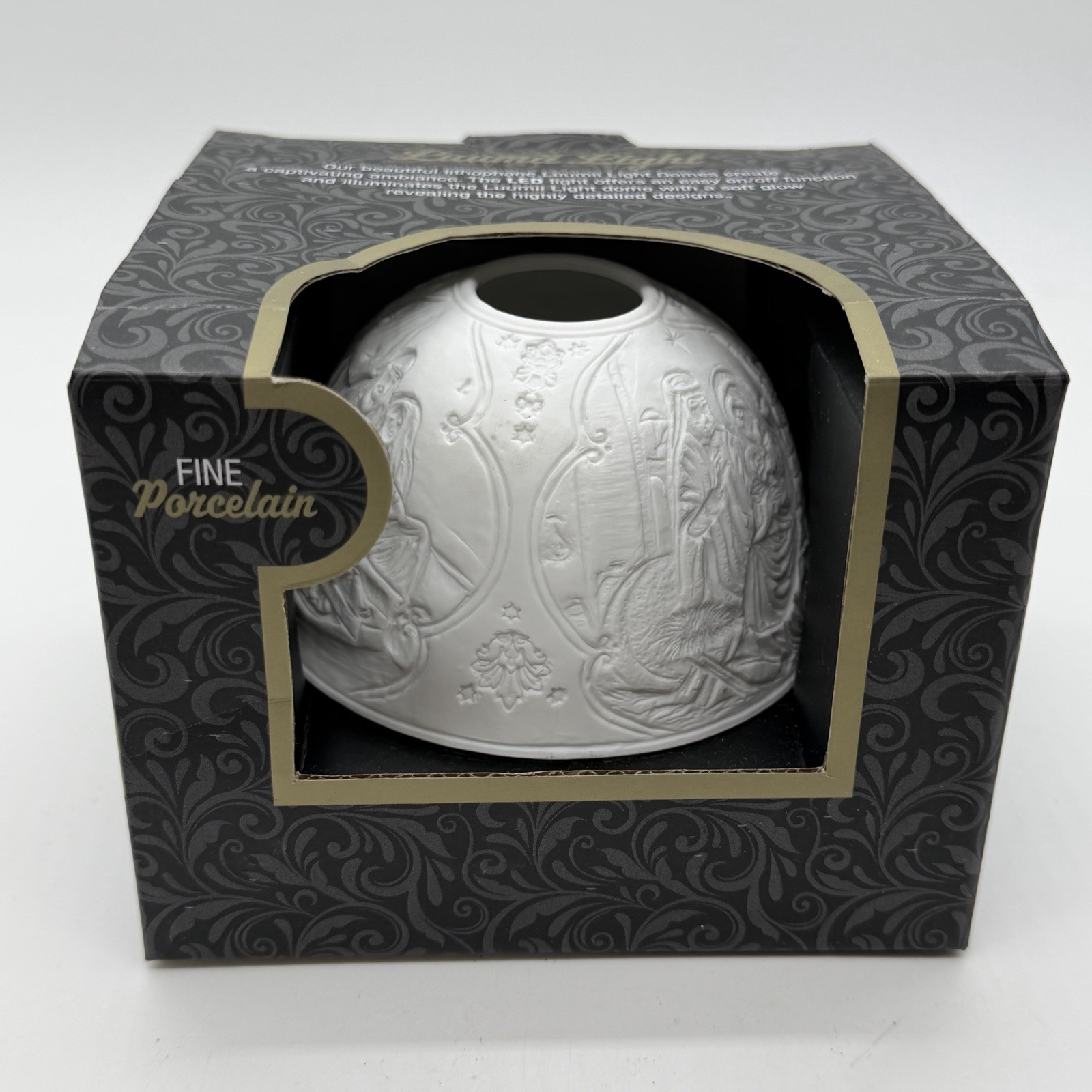 Fairy Lamp Luumii Light Dome Biblical Manger Scene LED White Porcelain 4.75x 3”