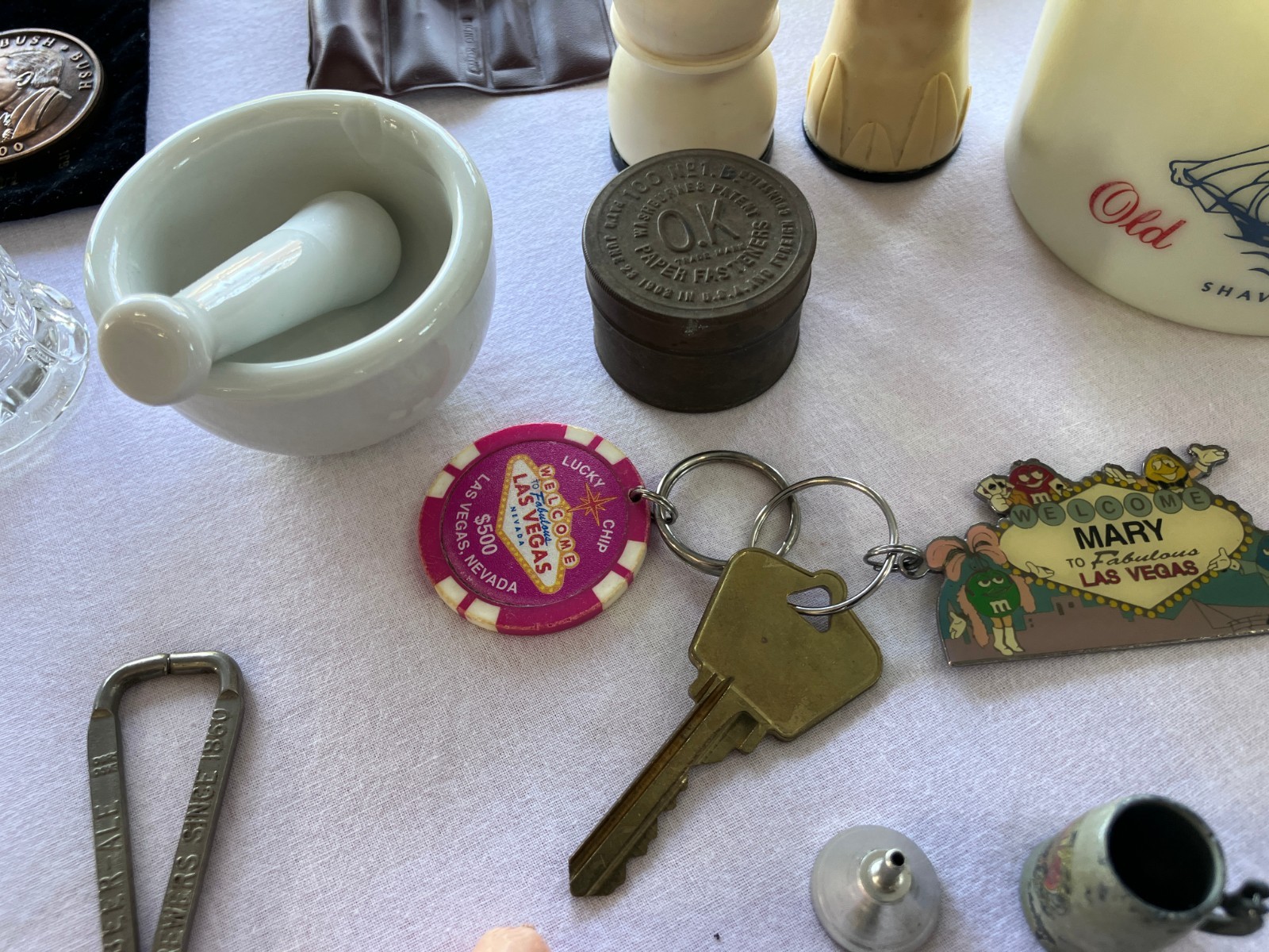 Vintage Collectibles Lot Miscellaneous Items Please check out Pictures NICE!!