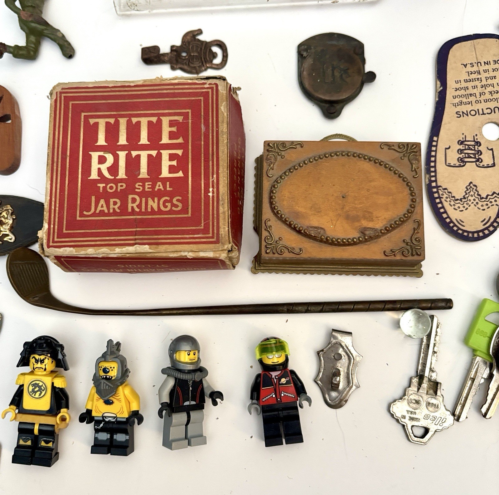 Junk Drawer 1.75lb Resell Lot Vintage Games Lego Minifigs Checkers Emblem Tokens