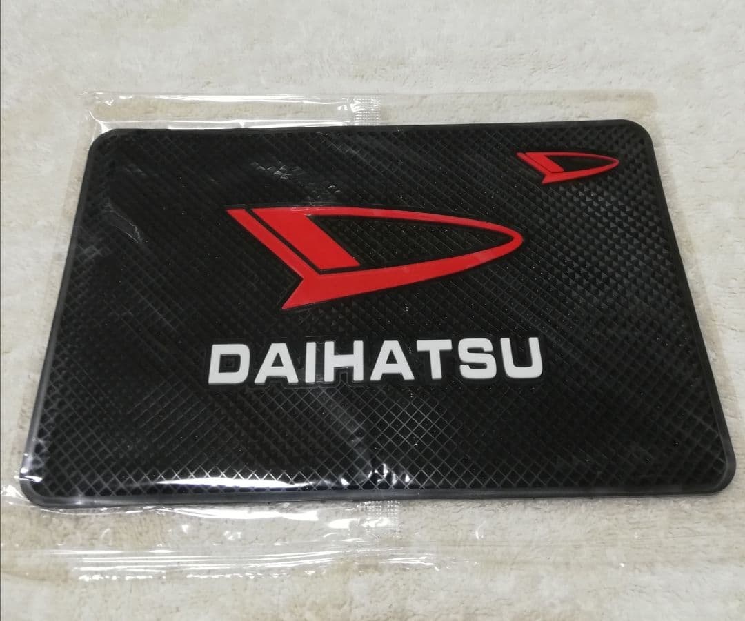 Daihatsu Non-Slip Mat Tanto Copen Rocky Taft Wake