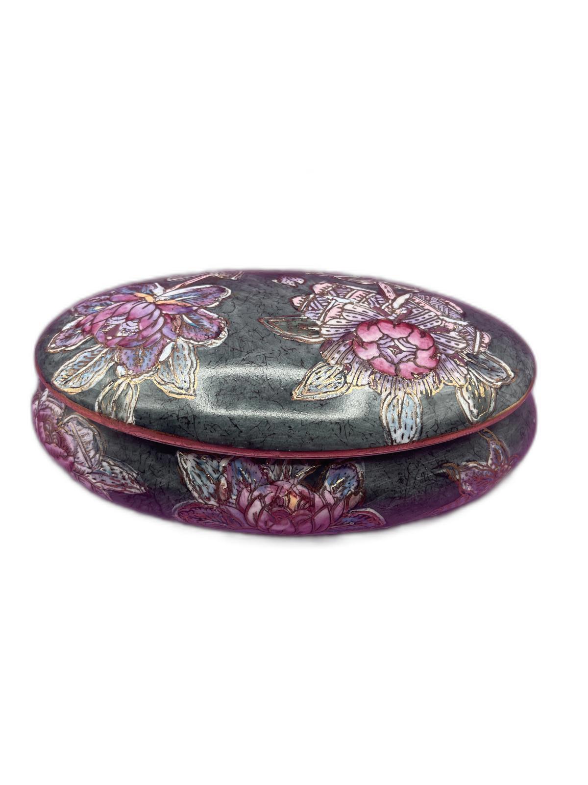 Vintage Ceramic Hand Painted Lidded Floral Trinket Box, Pink flowers READ