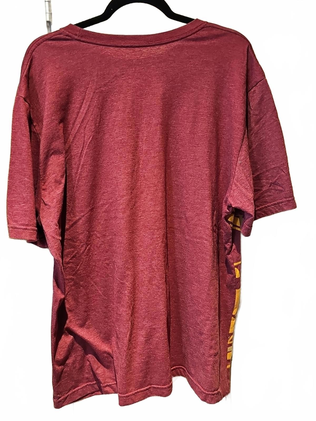 Nike Minnesota Golden Gophers Hockey Mens Size 2XL Maroon T-Shirt