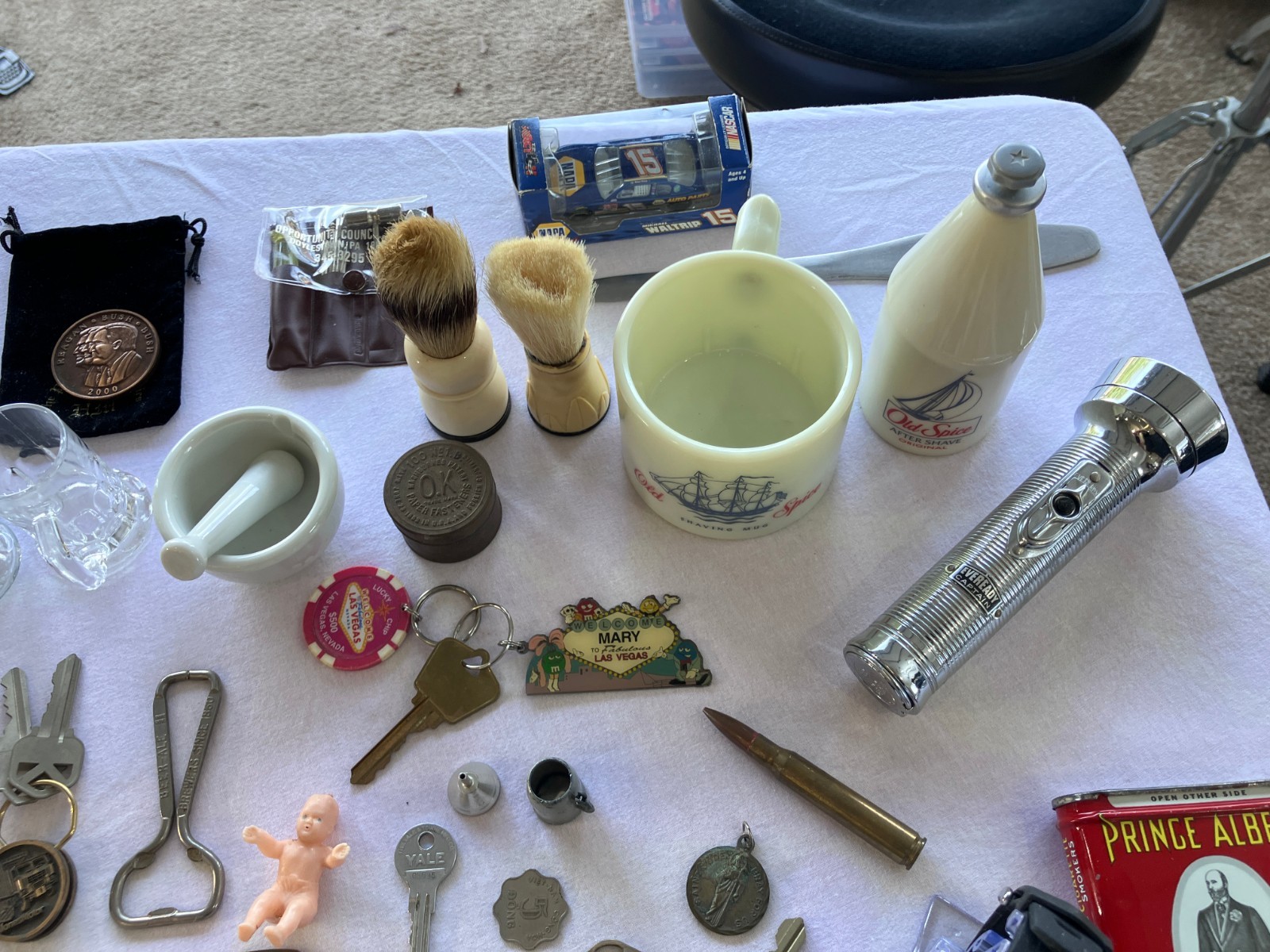 Vintage Collectibles Lot Miscellaneous Items Please check out Pictures NICE!!