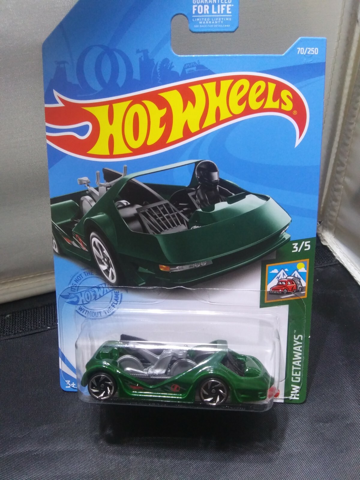 Hot Wheels Deora lll HW Getaways Series #3/5 Green Diecast Racer 1:64 Scale
