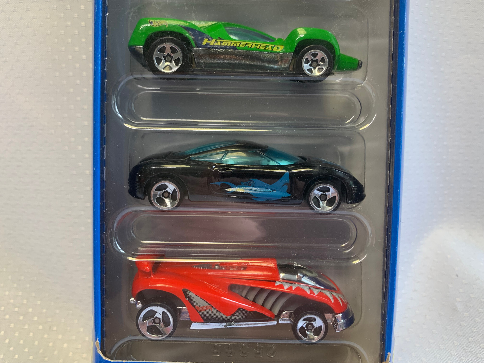 Hot Wheels Gift Packs Shark Park, Autogrfx, & Skate-Boarders Diecast Cars NIB