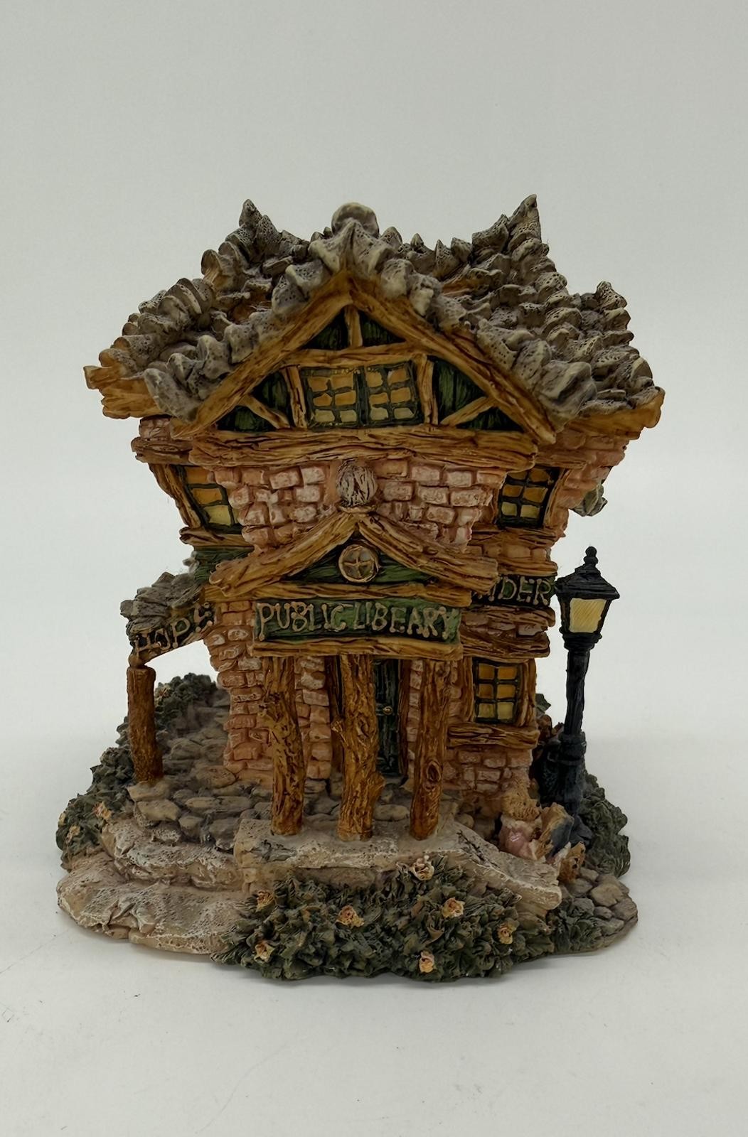 Boyds Bearly-Built Villages Public Libeary #19006V 2000