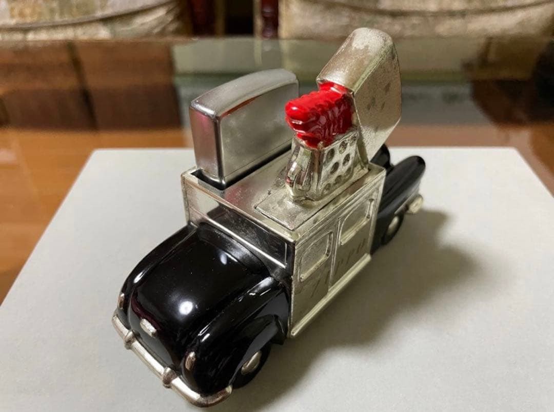 zippo zippoker stand (1998) + zippoker lighter (2001)