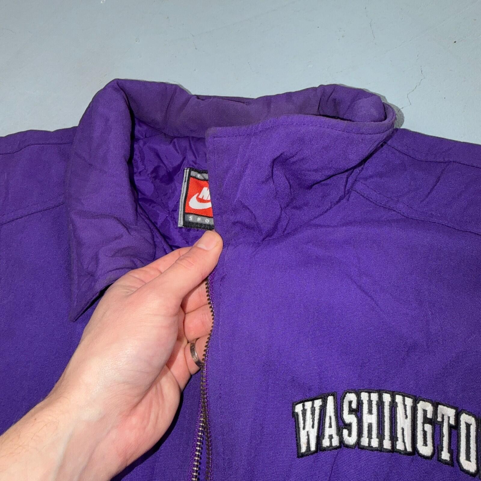 Nike VTG 90s University of Washington Huskies Team Jacket Puffer Large DIRTY