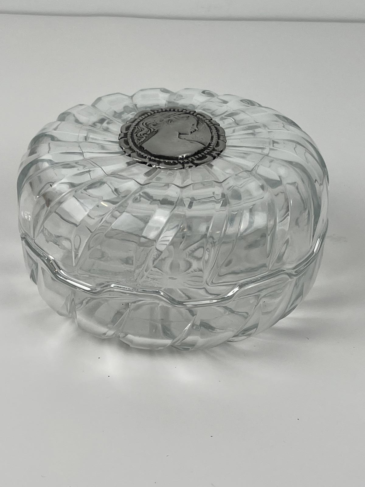 Elegant Vintage Italian Covetro Glass Trinket Dish With Siver Cameo Signed