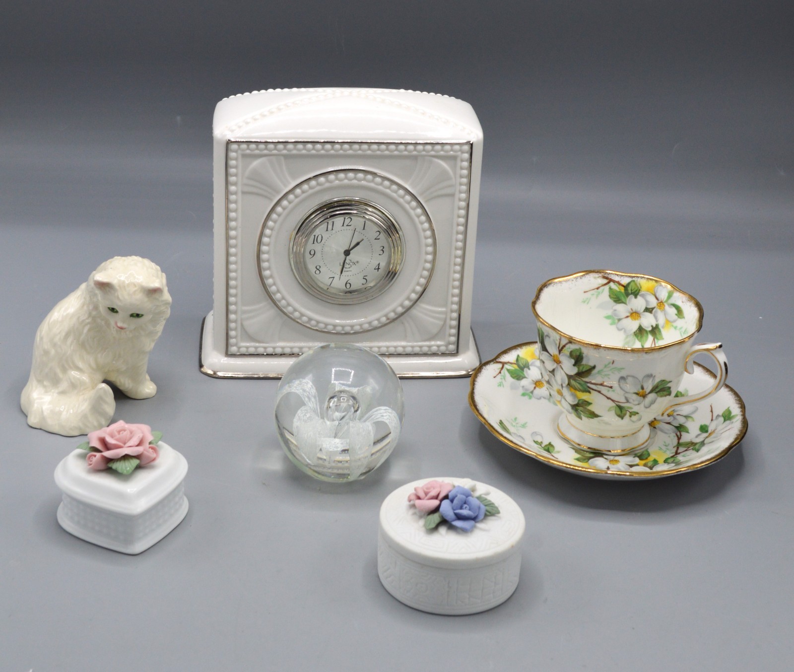 Mixed Lot/Junk Drawer Lot Lenox Clock Art Glass Tea Cup Trinket Boxes Goebel Cat