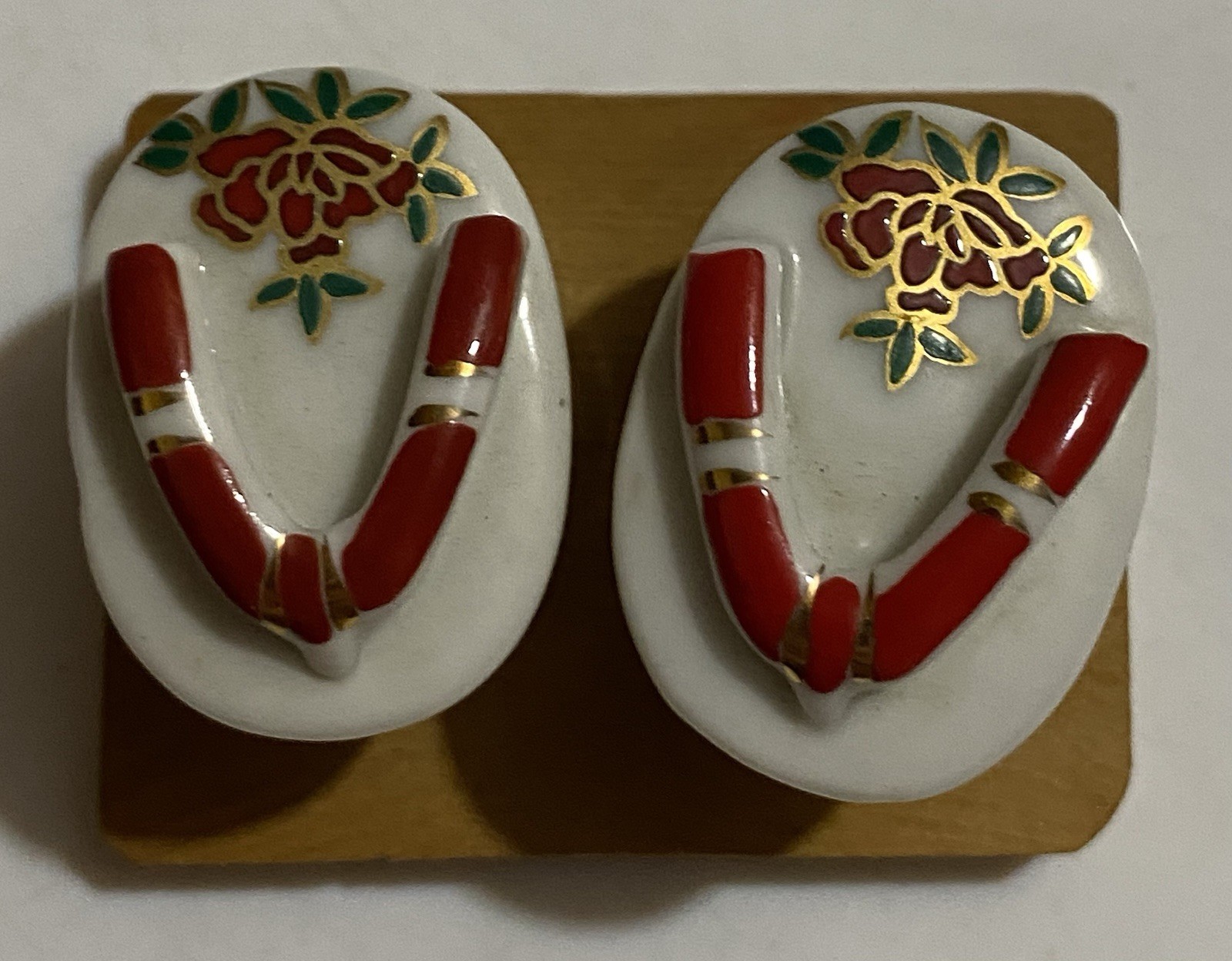 Junk Drawer Lot Of 6 Vintage Porcelain Miniatures Geta Sandals Cat Goose