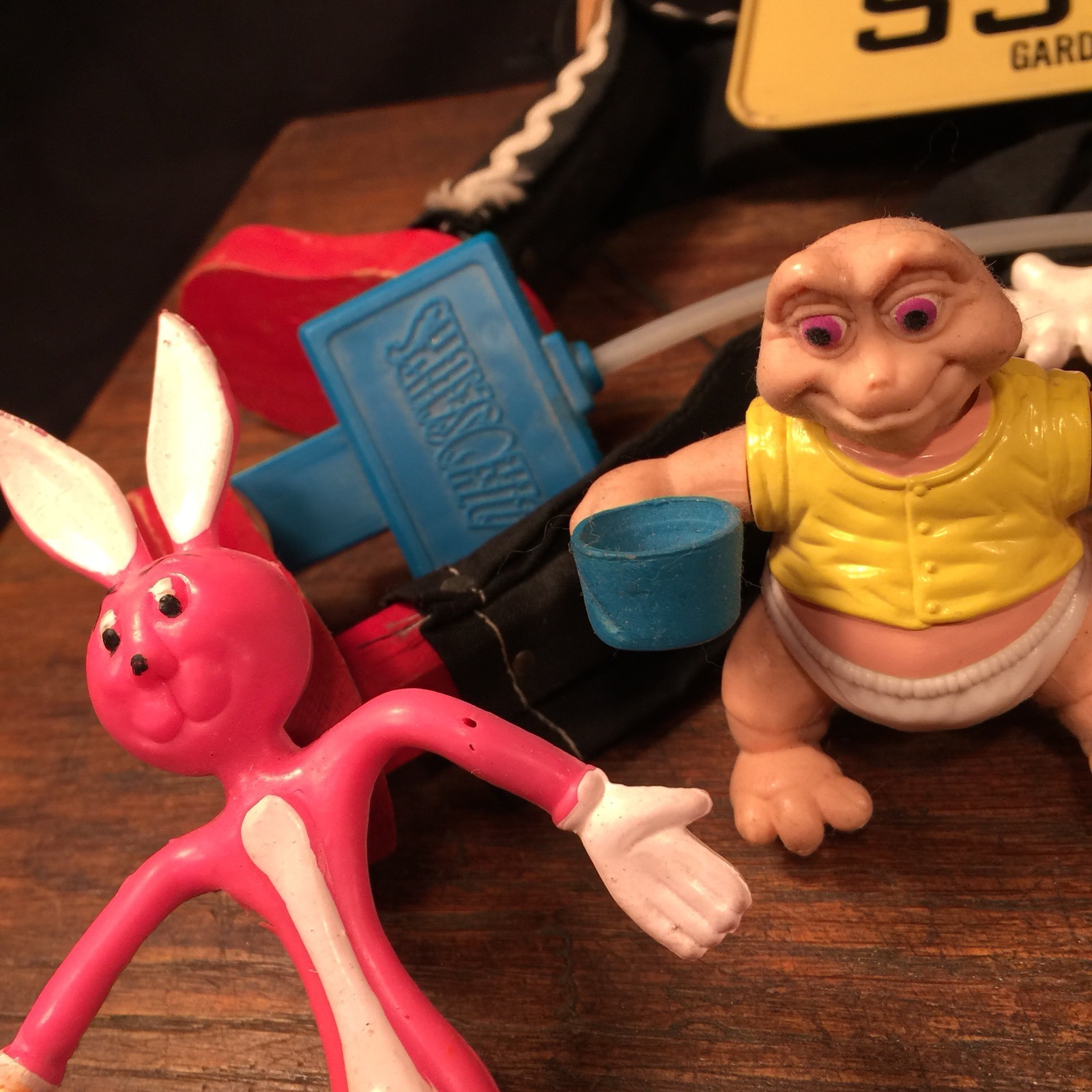 Vtg Toy Junk Drawer Lot Squirt Gun s Puppet Bendy s Erector Set PRIORITY MAIL
