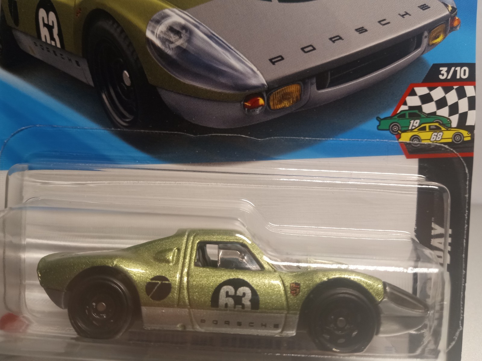 Hot Wheels Porsche 904 Carrera GTS HW Race Day Green & Silver Damaged Hanger Tab