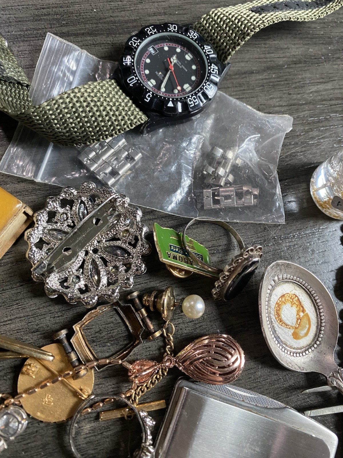 Vintage Jewelry Lot Watch Brooch Pin Necklace Bracelet Ring Earring Junk Drawer