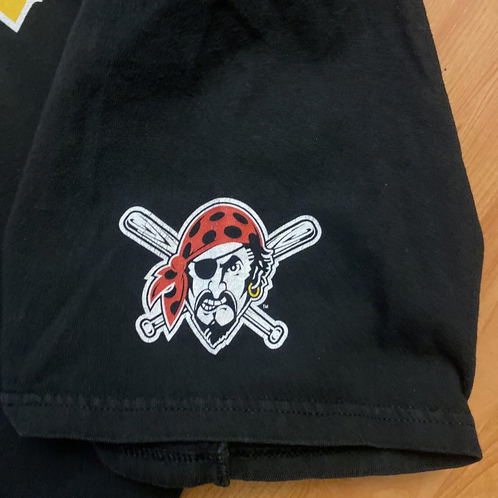 Mens Nike Pittsburgh Pirates Short Sleeve T-Shirt Size XL 2004 Yellow & Black