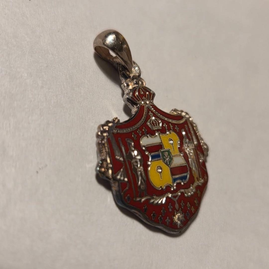 Vintage Hawaii Crest Pendant Silver Rare Crest Motif Jewelry Unused