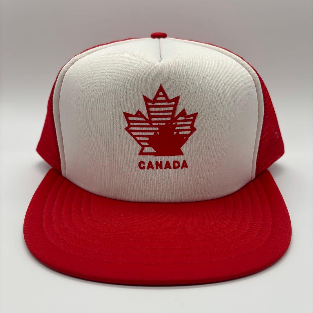 90s Vintage Canadian Maple Leaf Print Logo Trucker Cap