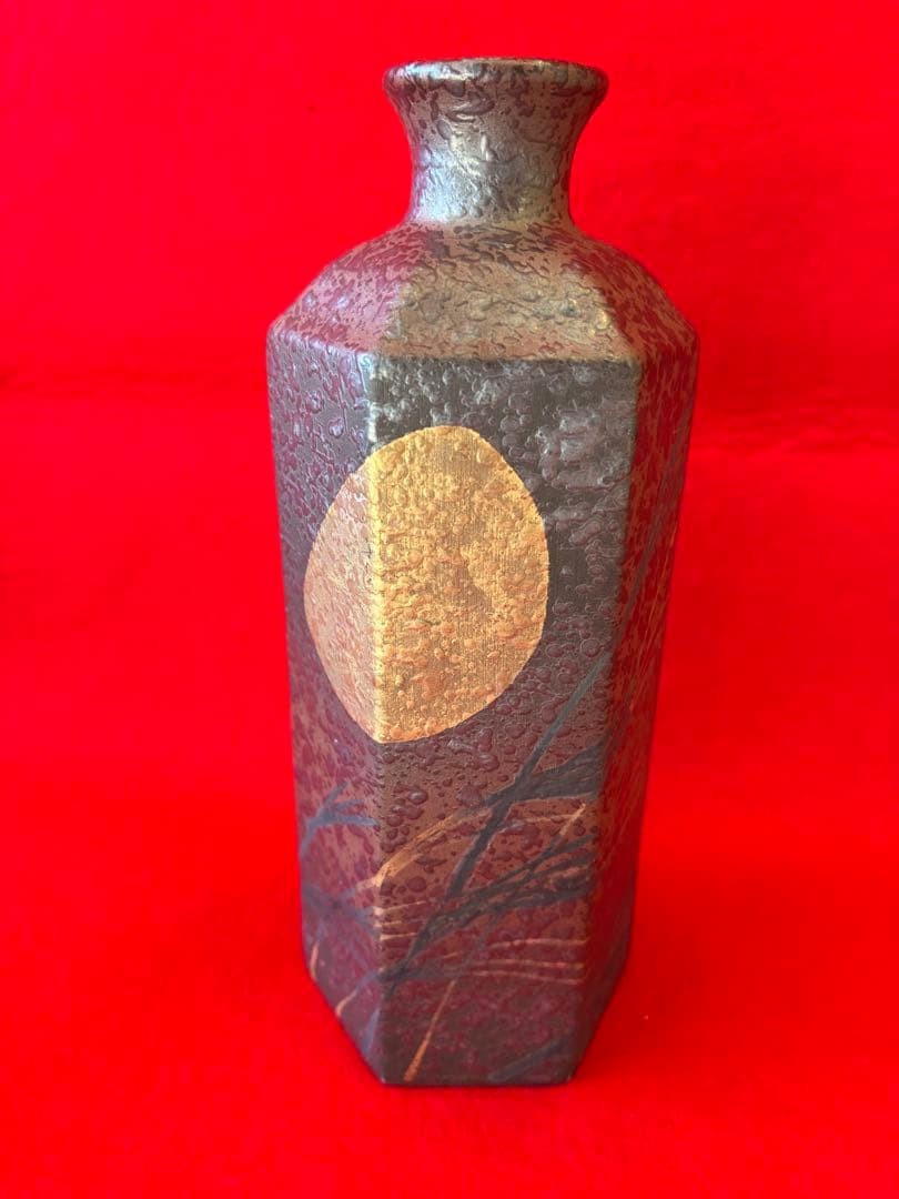 Ceramic vase, single flower vase, flower arrangement, moon, pampas grass,