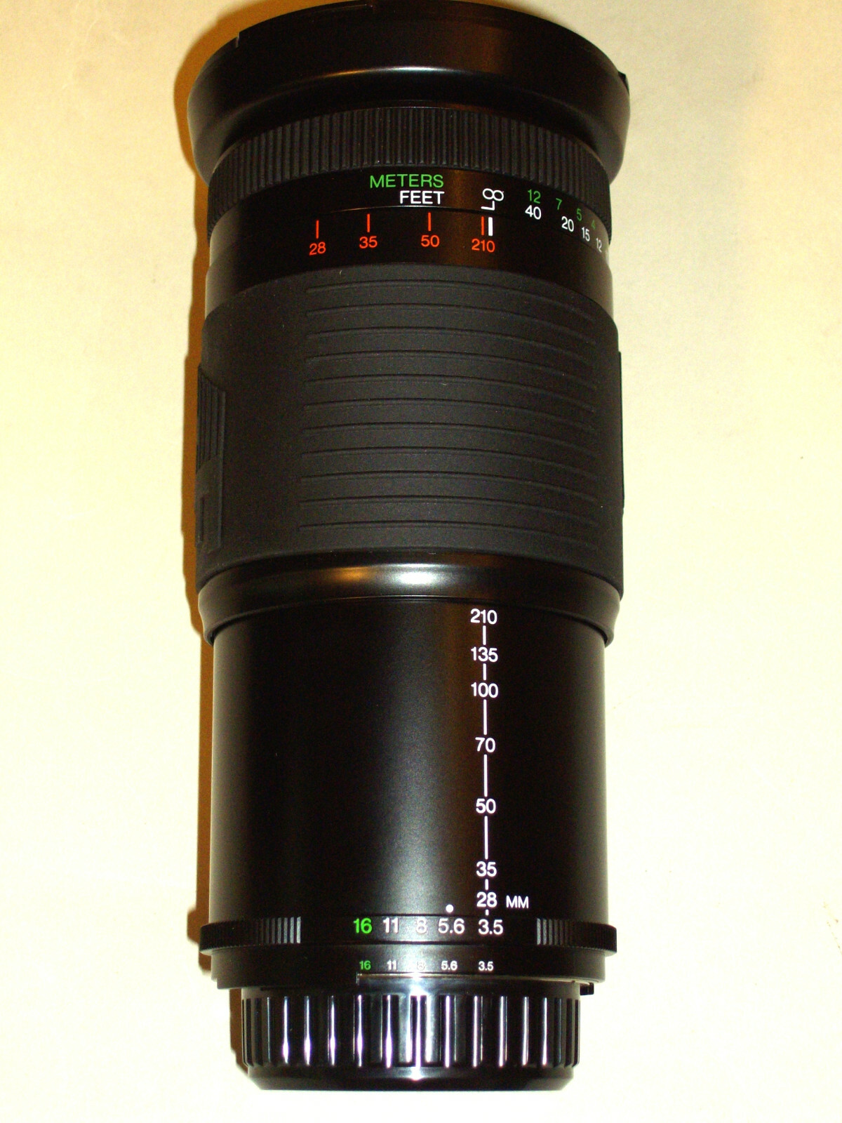 Phoenix 28-210mm F/3.5 -5.6 AF Zoom Lens For Nikon. Auto and manual. NEW !