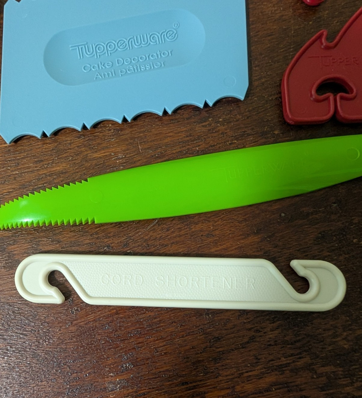 Vintage Collectible Tupperware Miscellaneous Utensils and Other Items 8 Piece