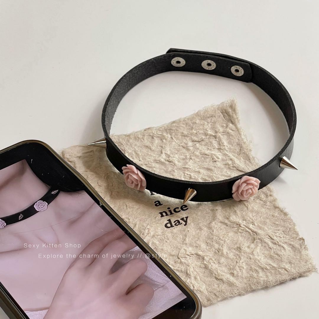 Sexy Kitten Shop Choker Black Pink Rose
