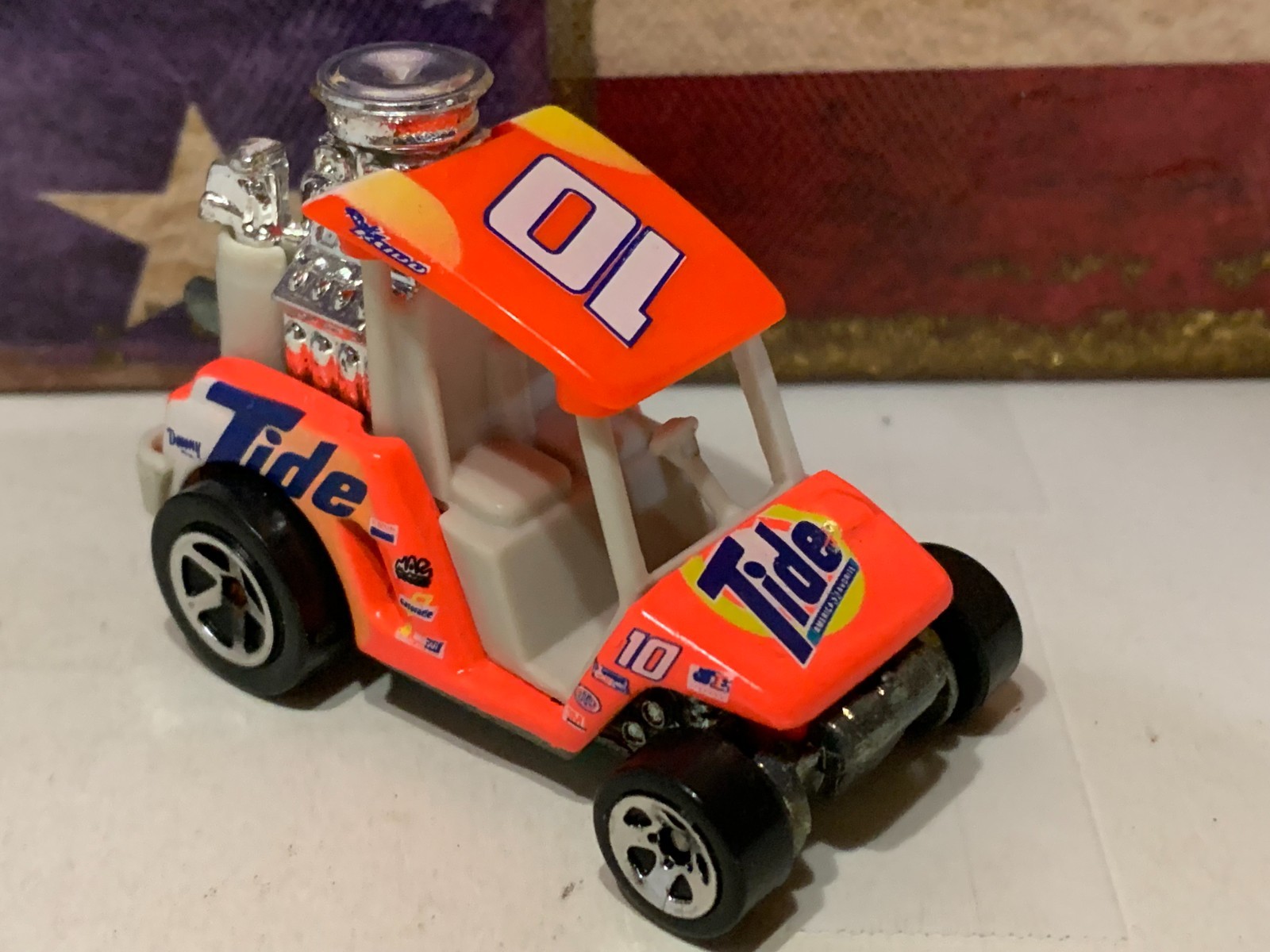HOT WHEELS NASCAR RACING TEE’D OFF GOLF CART, ORANGE, #10 TIDE NICE