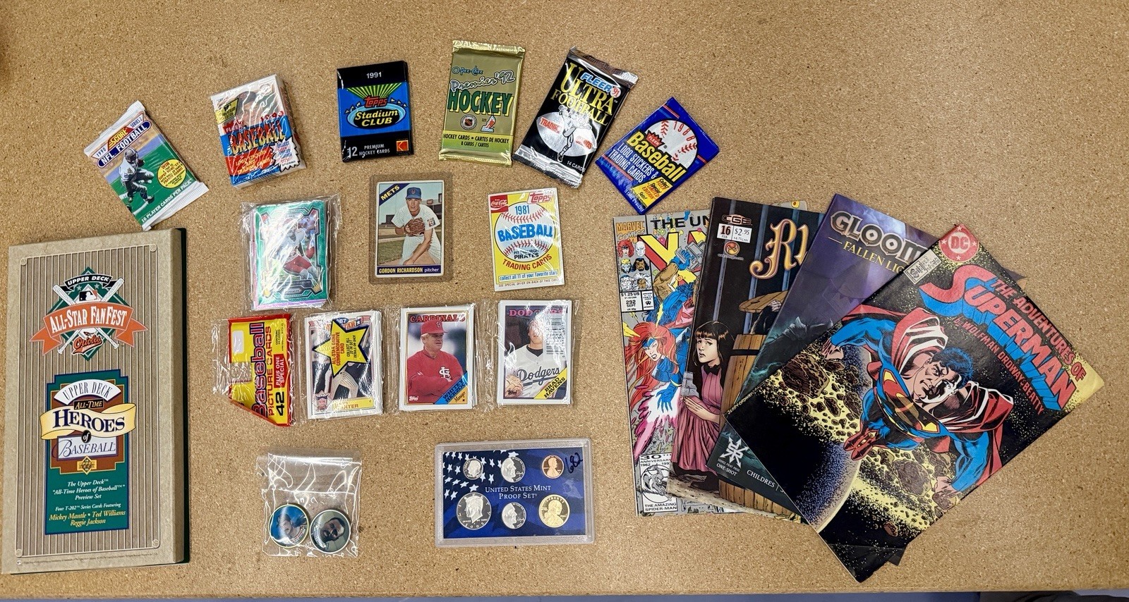 Sports Comics & Coins Collection Lot # 2 Football Hockey Baseball DC Marvel