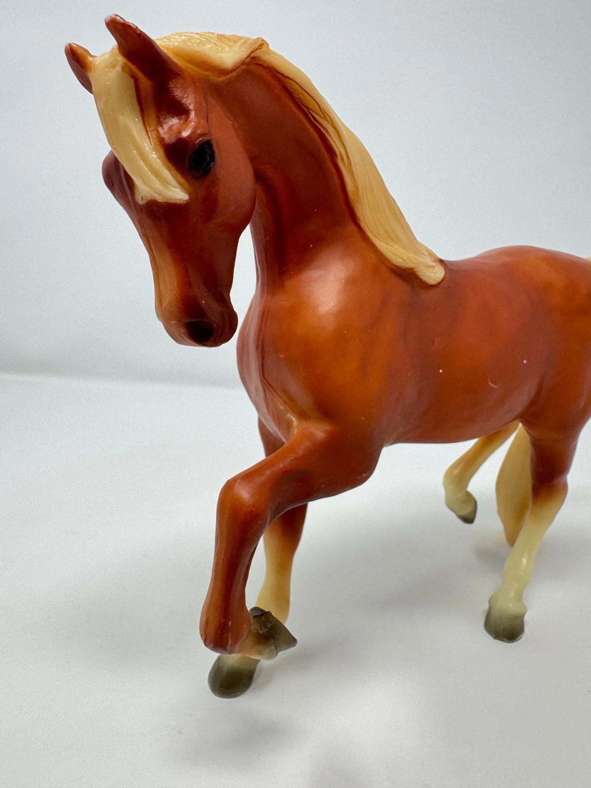 Breyer Traditional Model Horse PRANCING ARABIAN MARE #426 Lady Roxana Sorrel