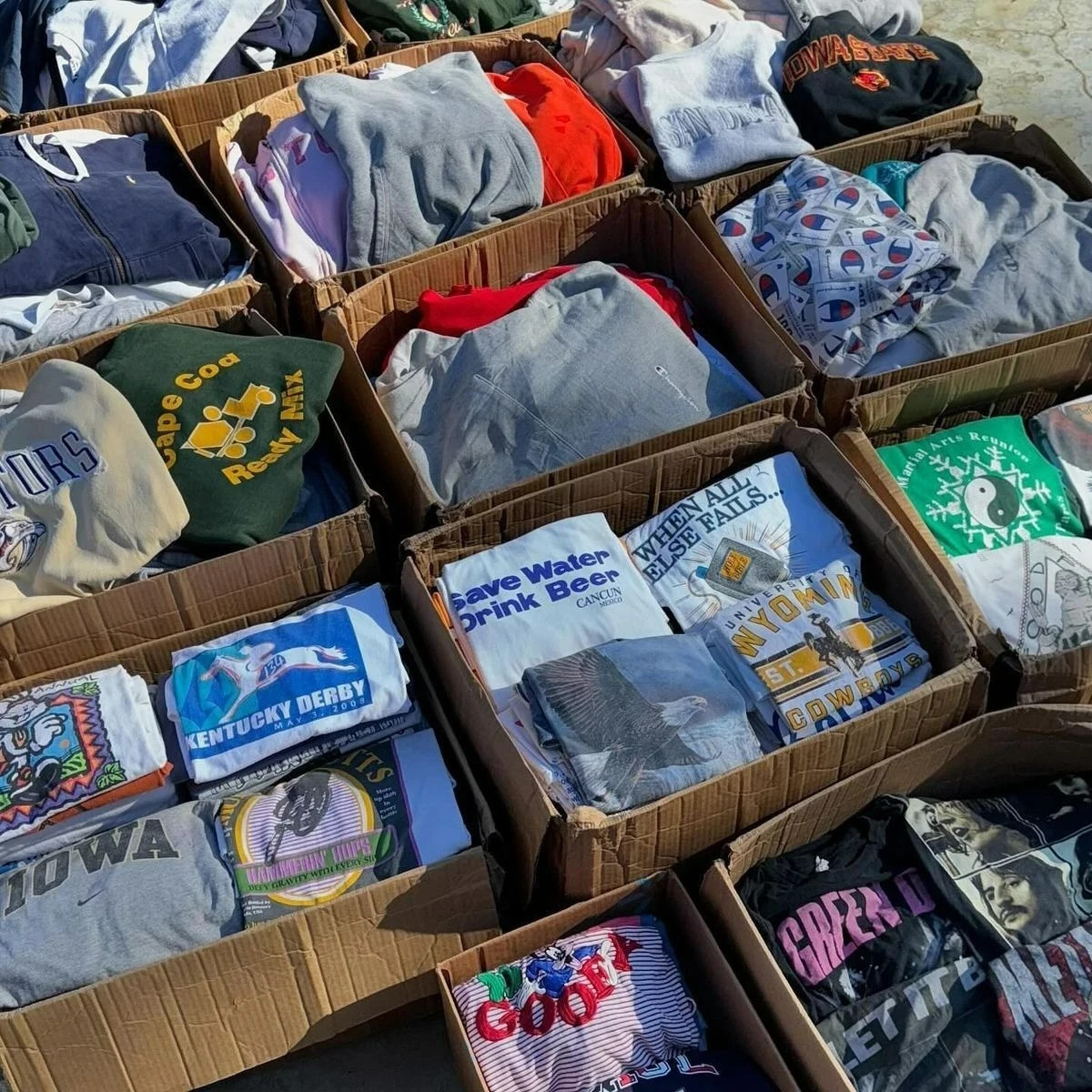 General Mixed Goods Box – Liquidation Deal Lot – Fast Handling