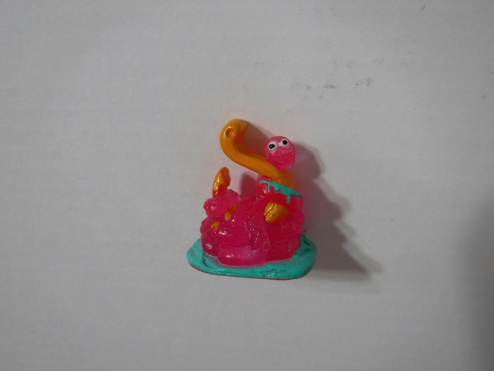 The Trash Pack Series 7 – Hook Worm – Common -Trashie