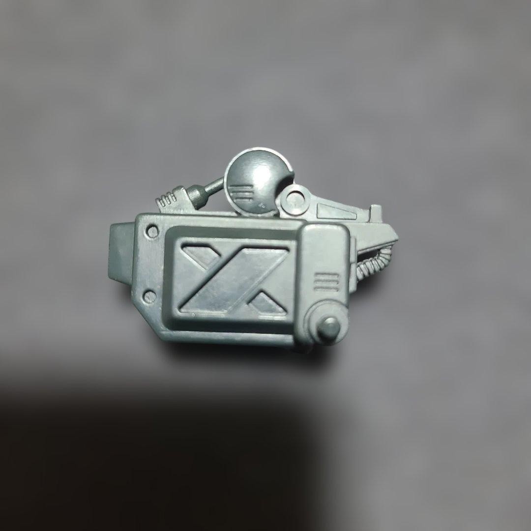 Zoids Mad Thunder Energy Tank Left Side Sold as-is / For parts or not working
