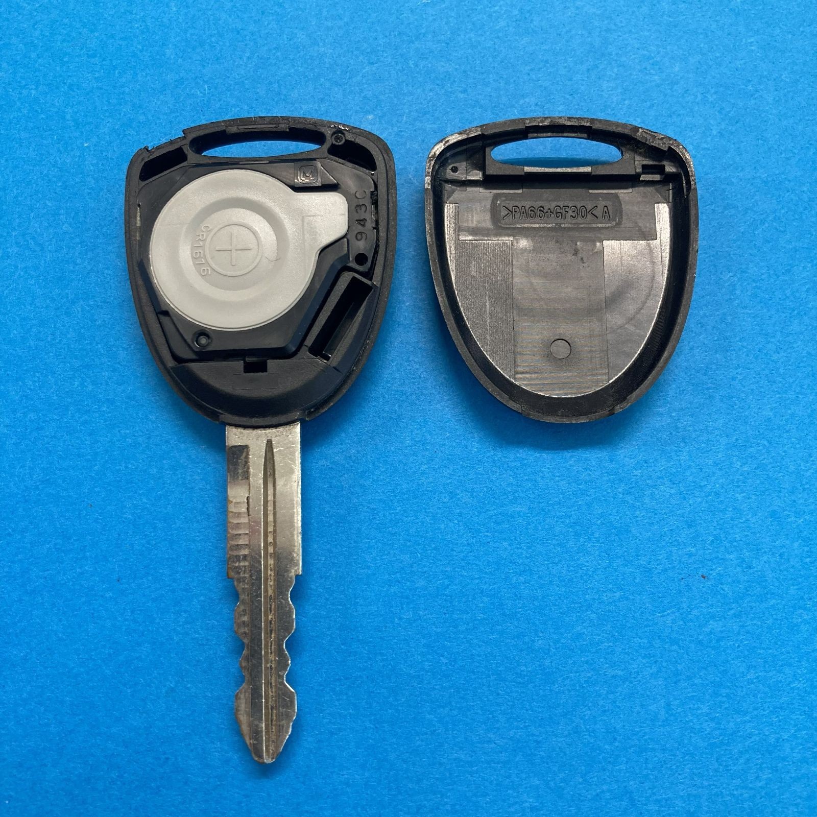 ☘ Daihatsu Tanto Keyless 2 Button B8 ☘