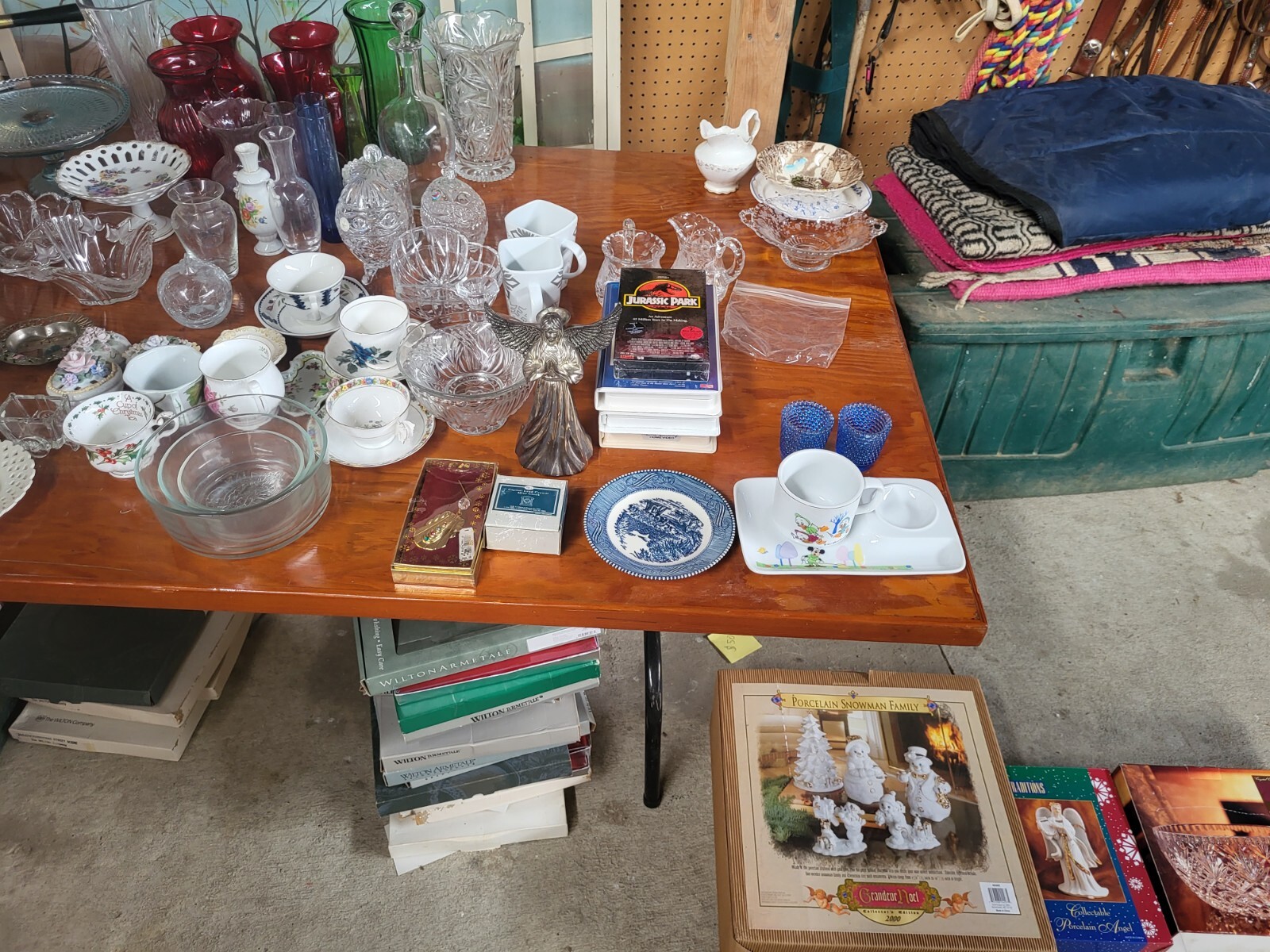 Variety Estate sale!! Vintage, Rare And Antique Items. Crystal And China!!