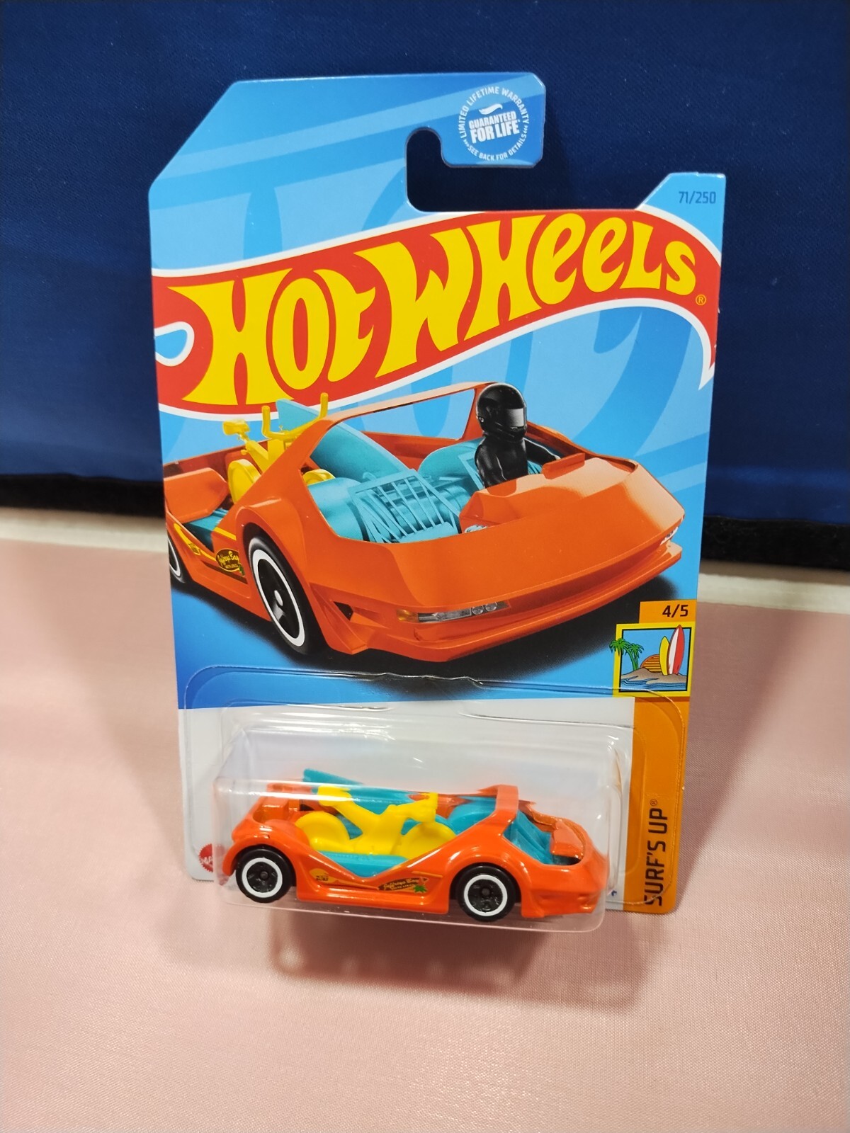 Hot Wheels Deora lll Surf’s Up Series #4/5 Orange Diecast Racer 1:64 Scale