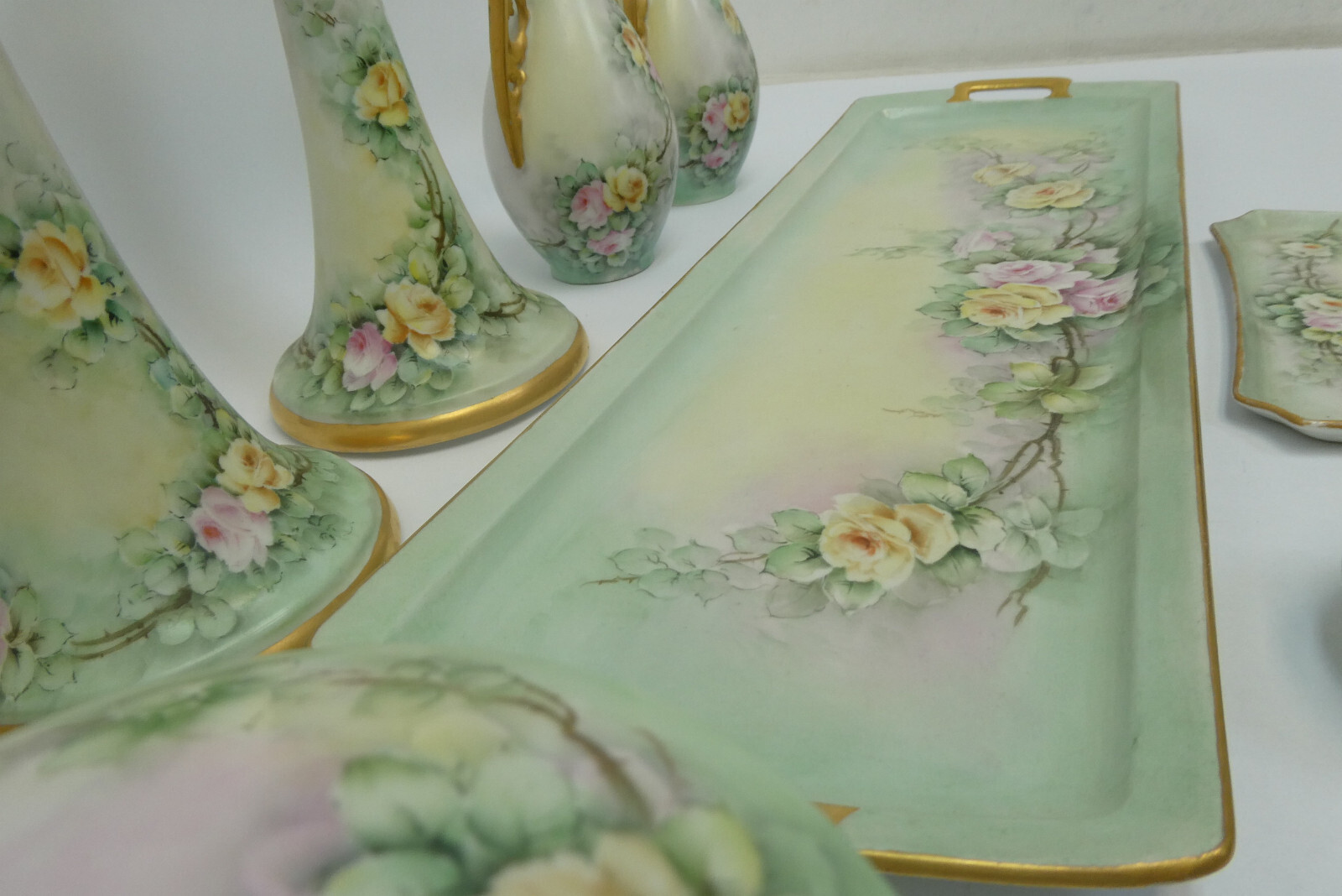 Ceramic Green Gold Apple Blossom Floral Pattern Tray Bud Vases Candle Holders