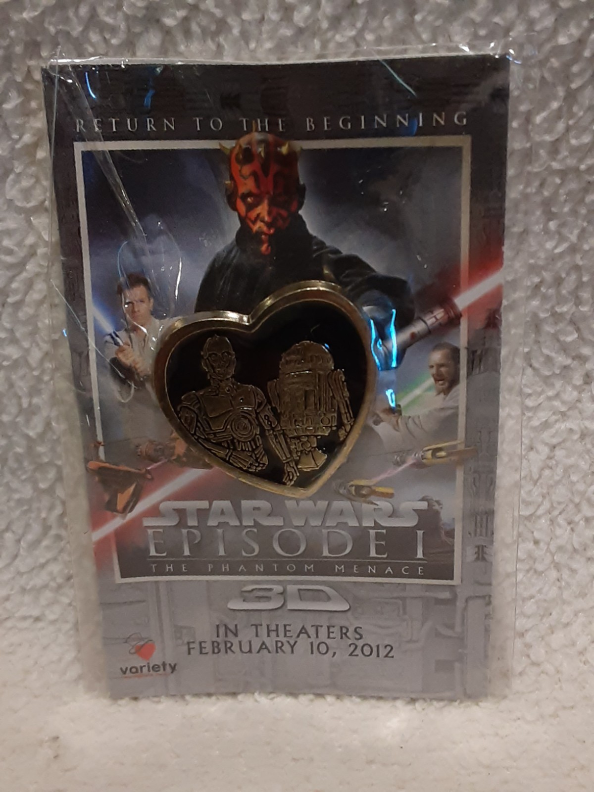 Lot of 9 Star Wars Episode 1 Phantom Menace 2012 Heart Promo Pin With R2D2 C3PO