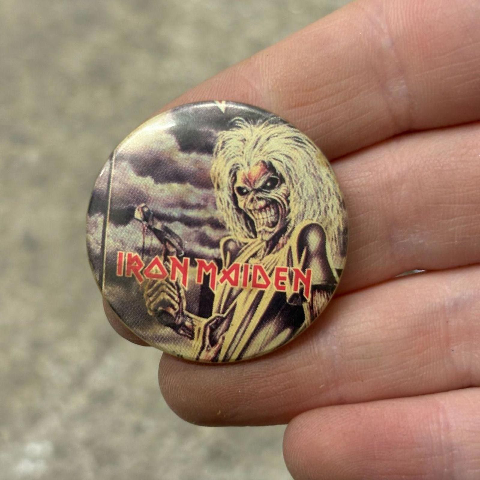 Vintage 1982 Iron Maiden “Eddie” Pinback – Rare NWOBHM Debut Album Art Badge