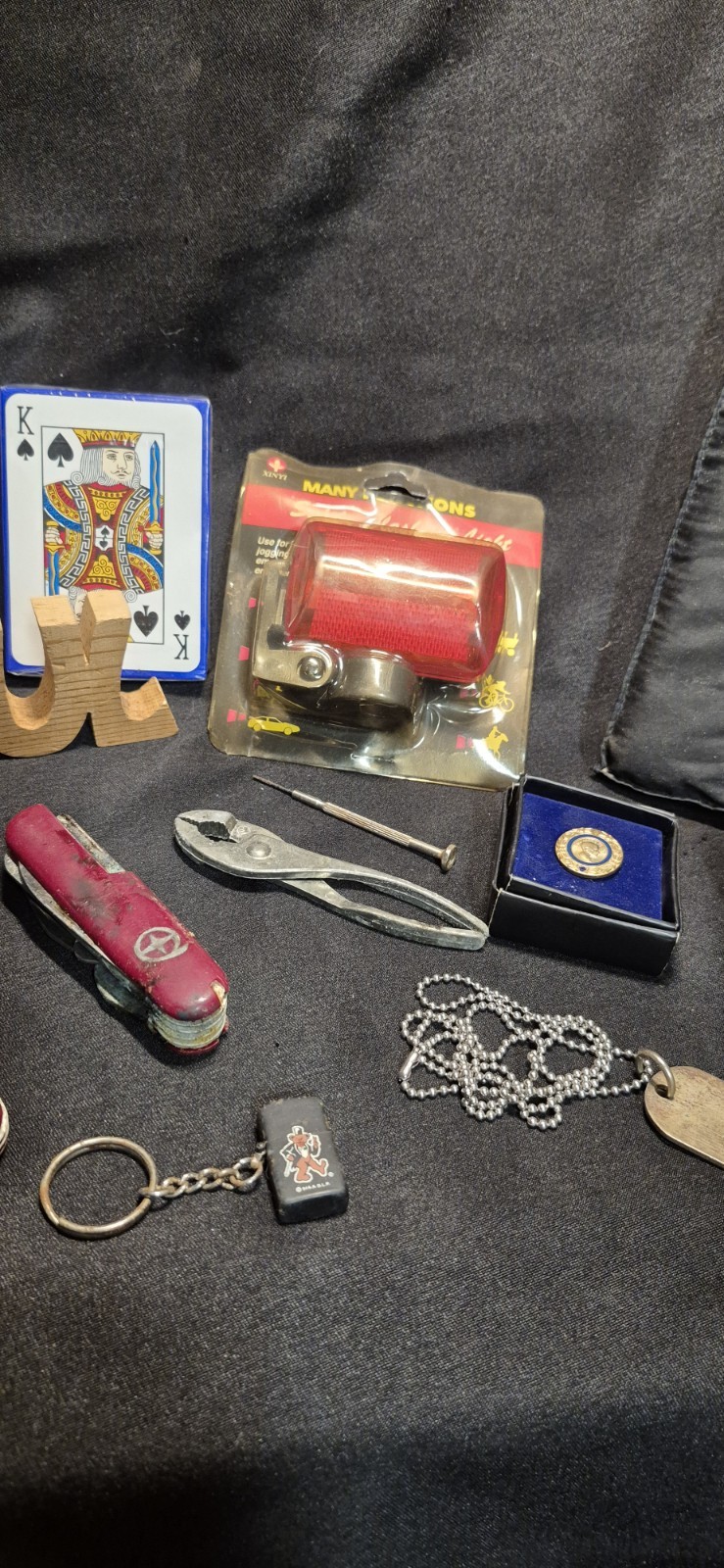Guy Miscellaneous Lot 305