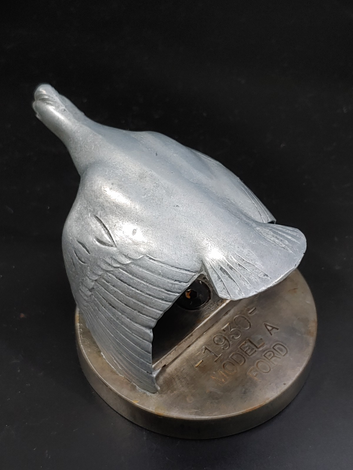 1931 Ford Model A Oldtimer US Car Pewter Sculpture Flying Bird Figurine Emblem