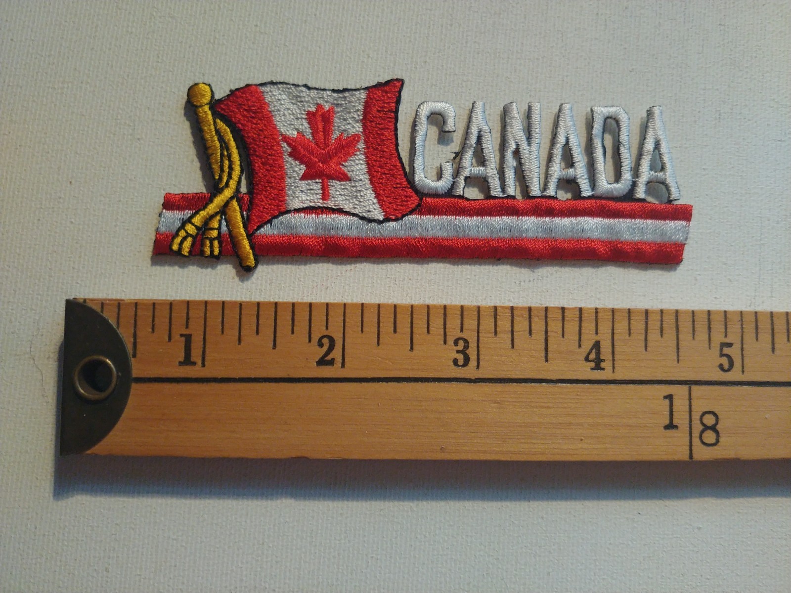 * RARE CANADA TRAVEL SOUVENIR FLAG COUNTRY CREST BADGE PATCH ECUSSON *