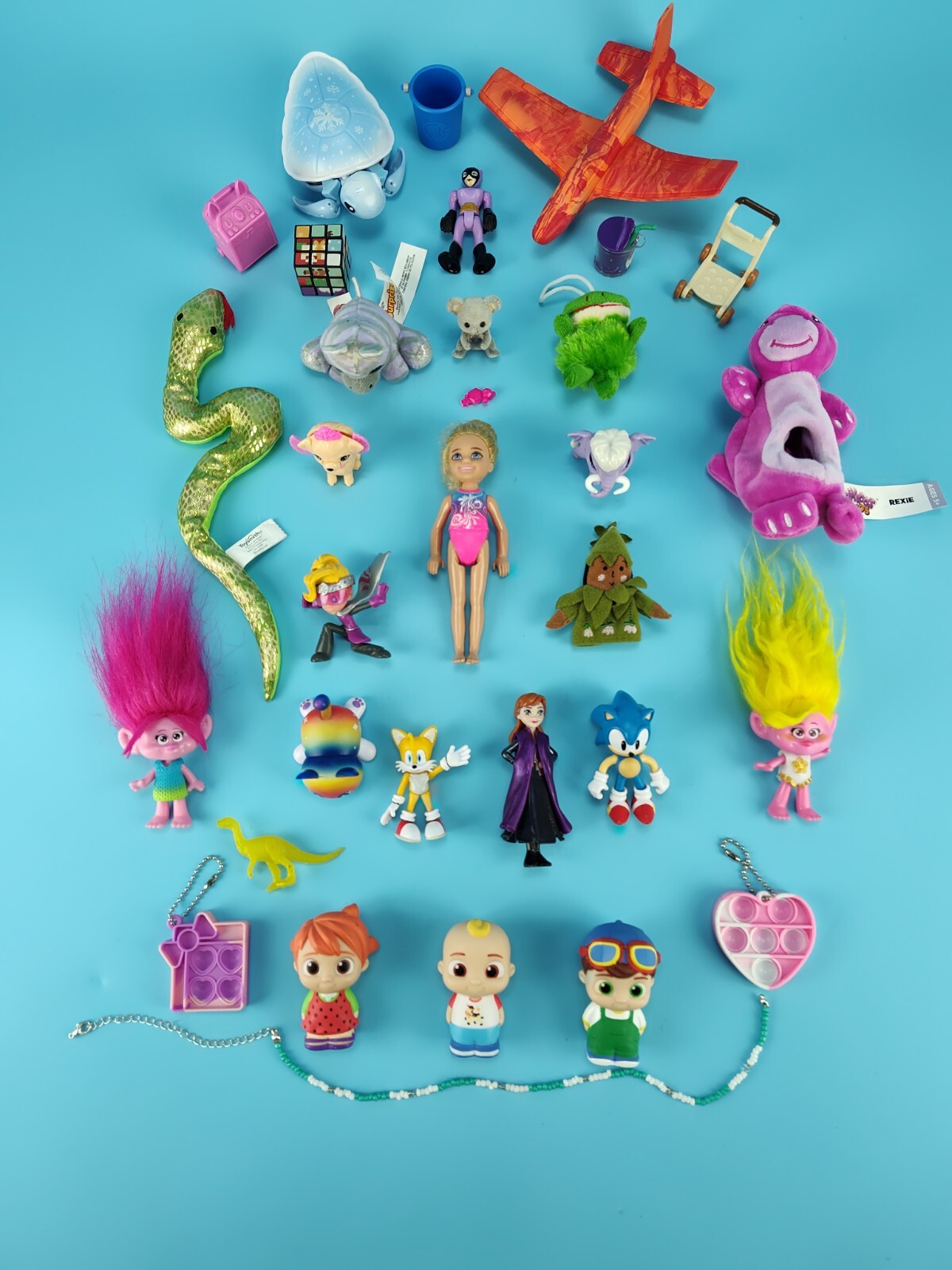 Mattel Barbie Moonbug Jazwares Trolls Sonic Girl Boy Junk Drawer Toy Lot Of 32
