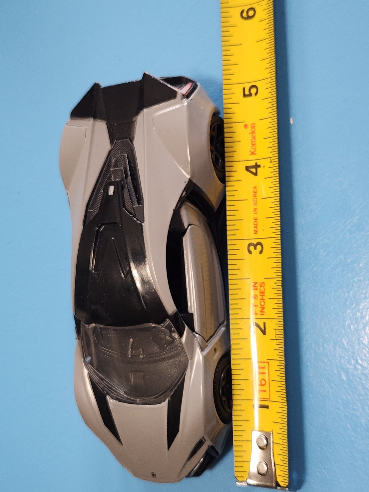 5″ Lykan Hypersport Hyper-Spec Jada Gray Diecast 1:32 Scale Pre Owned Lambo Door