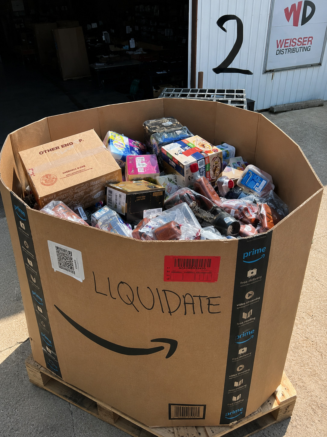 Amazon Liquidation Overstock Consumer Goods Ready for Resale